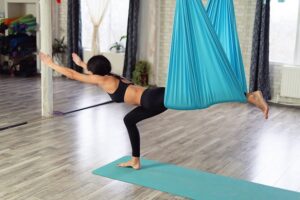aerial lunge for beginners
