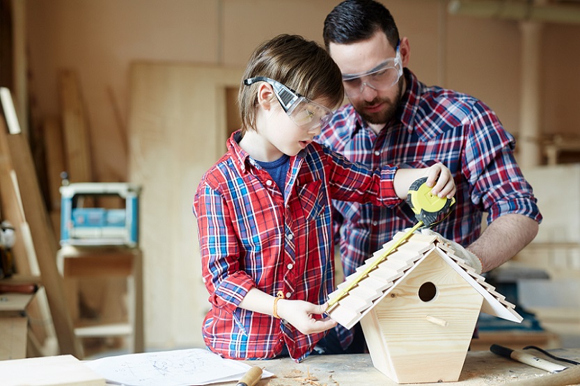 wood working to ease anxiety