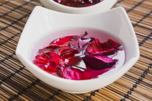 rose geranium essential oil health benefits
