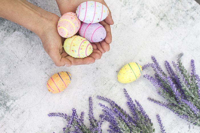 easter egg bath bomb